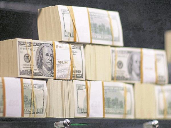 El precio del dólar en Colombia cerró por encima de los $3.600