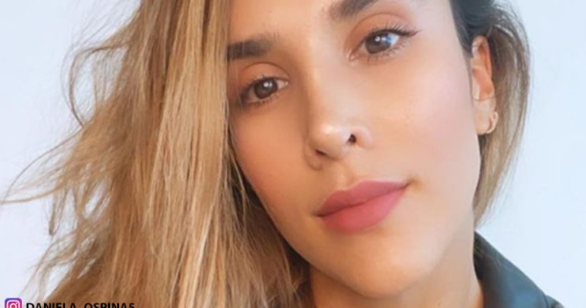 Se cansó del rubio: Daniela Ospina sorprende con nuevo look