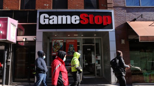 GameStop ‘resucita’ y crece más del 100% en unas horas, para júbilo de Reddit
