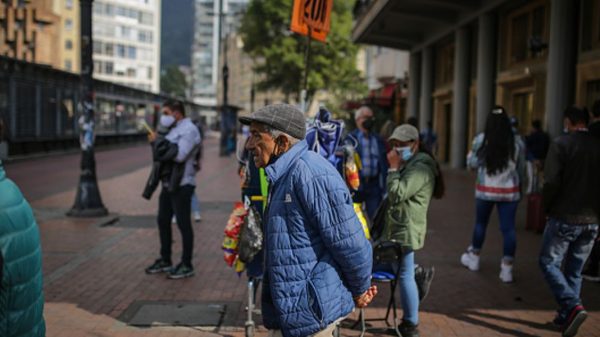 La verdad tras el aviso de la venta de vacunas en Bogotá
