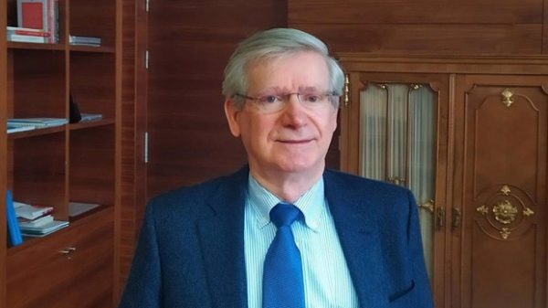 Chorro, reelegido decano de la Facultad de Medicina de la UV