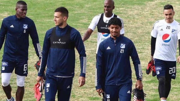 Exfutbolistas de Millonarios denuncian que no confían en los tratamientos médicos del club