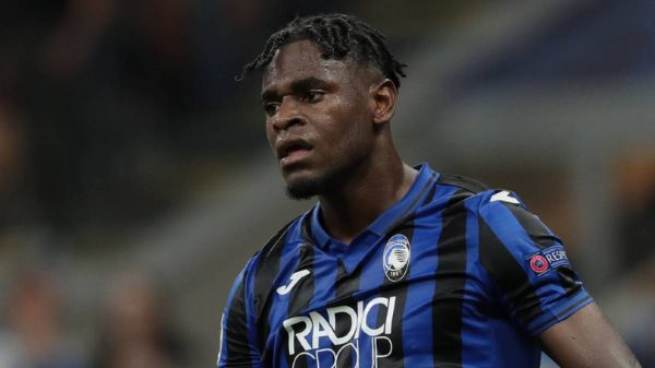 Dos grandes de Italia ponen el ojo en Duván Zapata