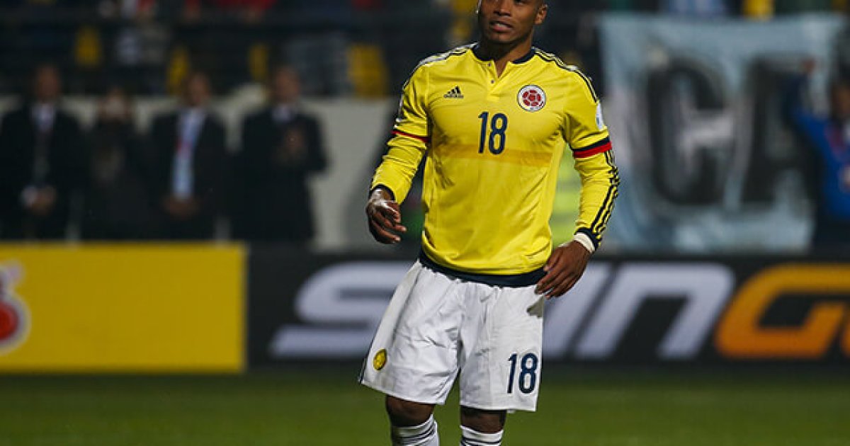 Camilo Zúñiga dice que le mandó un joven colombiano a River Plate que juega como Mbappé