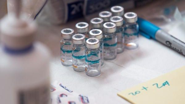 Cepa brasileña del covid resiste los anticuerpos que genera Coronavac