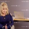 Dolly Parton recibe la primera dosis de «su propia medicina»: la vacuna contra el covid-19