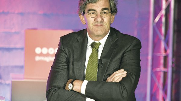 La medicina abre la puerta a otras especialidades posteriores