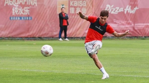 [Video] Quintero marcó primer gol en China, sin mucho esfuerzo y ‘como Pedro por su casa’