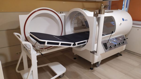 El Hospital HLA Moncloa incorpora una sala de Medicina Hiperbárica