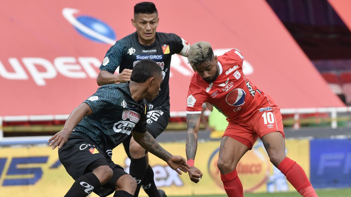 América vence a Pereira con protagonismo del VAR