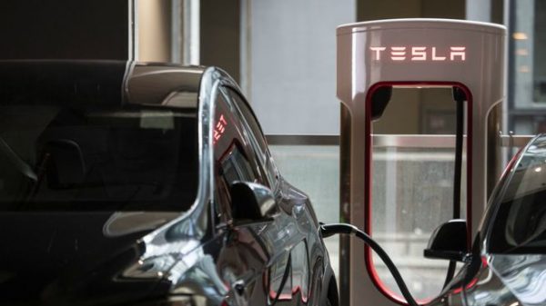 Tesla está conectando una megabatería secreta a la red eléctrica de Texas