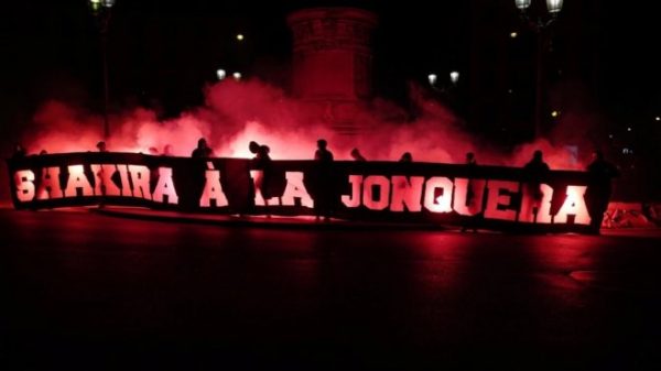 El PSG sale en defensa de Shakira repudiando a los ultras del club