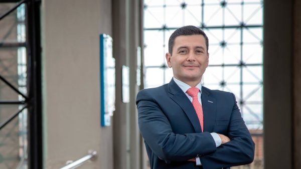 Entran en operación corresponsales móviles y digitales tras reglas de la Superfinanciera