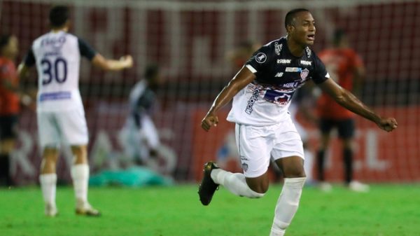 Ditta salva al Junior de Amaranto de un ridículo en la Copa Libertadores