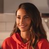 Antonela Roccuzzo mostró los libros que la mantienen atrapada