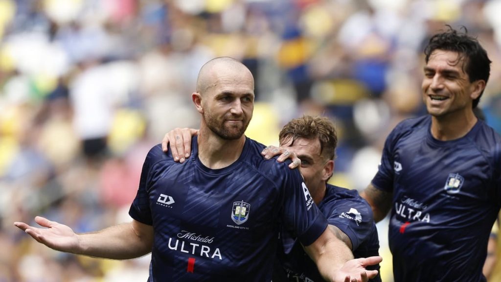 Christian Gray, el maestro de escuela que marcó para Auckland City el empate ante Boca