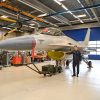 Petri viajó a Dinamarca y se subió a uno de los seis aviones F-16 que llegarán a la Argentina en diciembre
