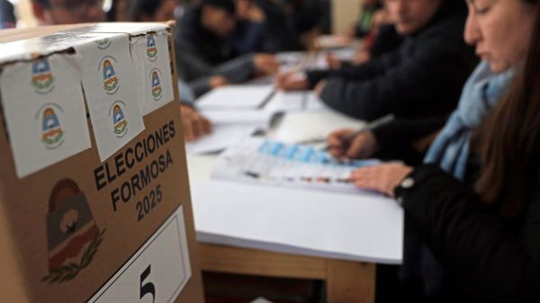 Con más de un 60% de participación, se cerró la votación en Formosa y se esperan los resultados después de las 21