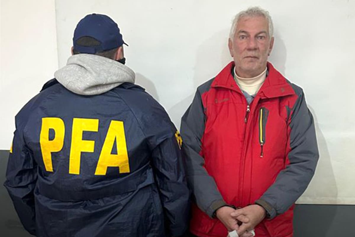 Tuiteaba todos los días y hacía remates inmobiliarios: la insólita exposición de Gustavo Bruzone, el prófugo al que nadie buscaba