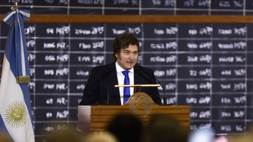 Javier Milei dijo que vetará las leyes aprobadas por el Senado y que sino consigue los votos irá a la justicia