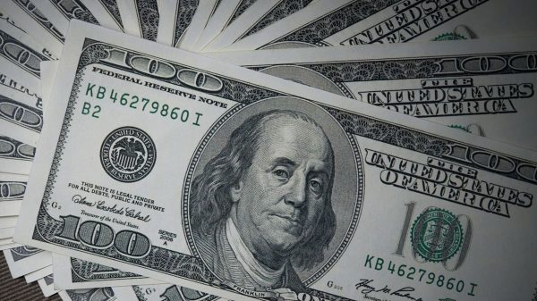 Esperan que el dólar frene su escalada esta semana