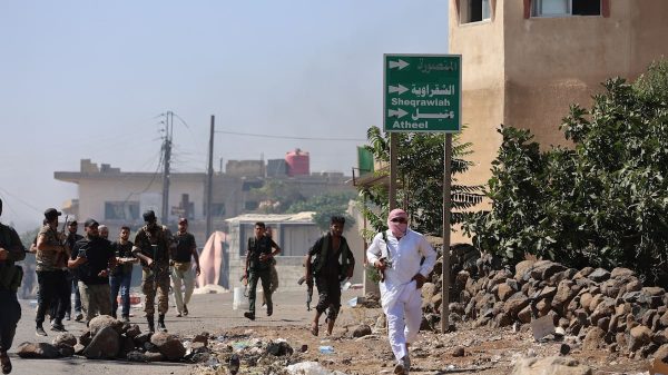 Tras la retirada de los beduinos, Siria decreta el cese de los combates y pone fin a una semana sangrienta