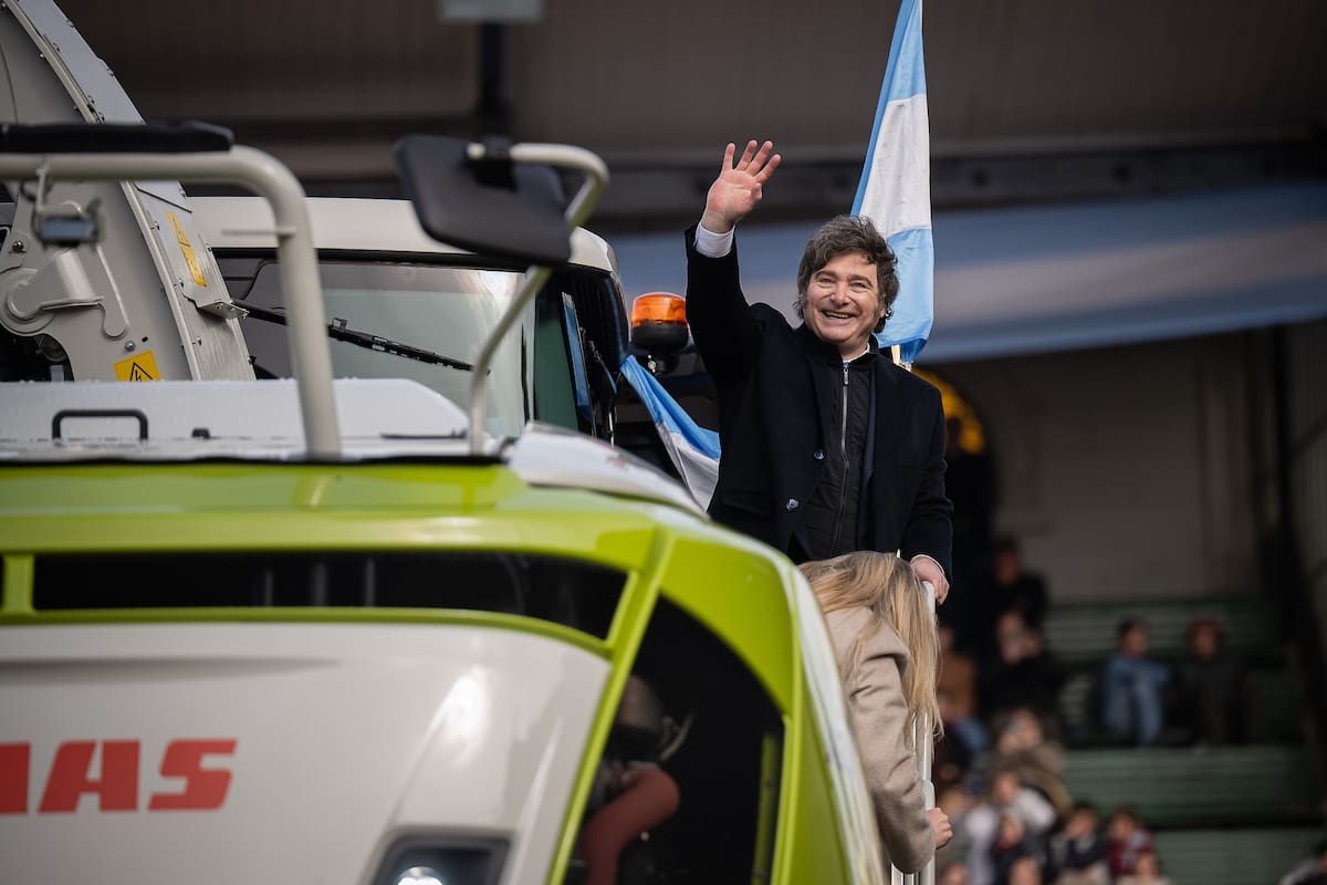 De local en la Rural: un Milei en rol estelar, cómplice con el público y sin Villarruel en escena