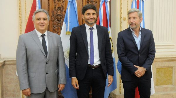 Los gobernadores celebraron la baja de retenciones, pero volvieron a pedir por su eliminación