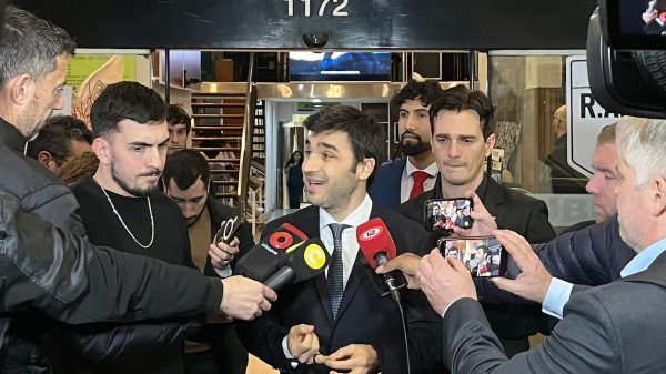 Los gobernadores no peronistas confluyen en un frente electoral diferenciado de Milei y el kirchnerismo