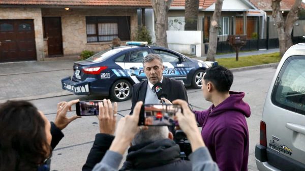 Allanaron la casa de la hija del jerarca nazi en Mar del Plata y no se encontró el cuadro robado
