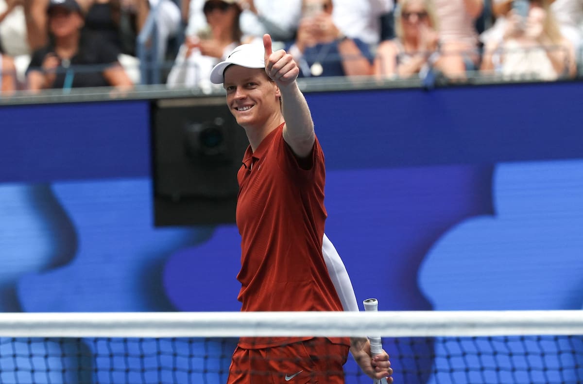 US Open: Solana Sierra perdió en el debut y Jannik Sinner ganó con contundencia