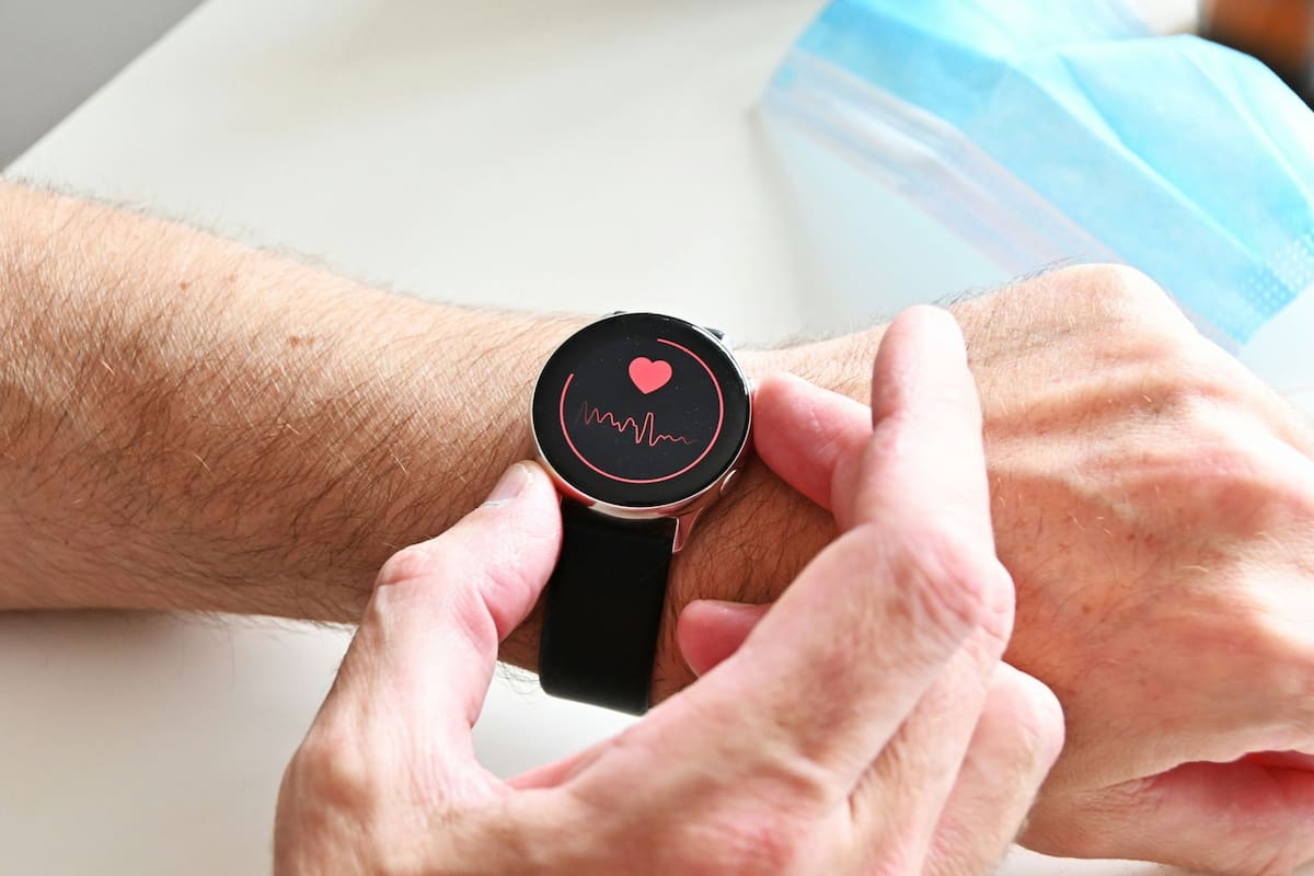 No son 10.000 pasos diarios: cuál es la forma de caminar que ayuda a mejorar la salud del corazón, según un estudio