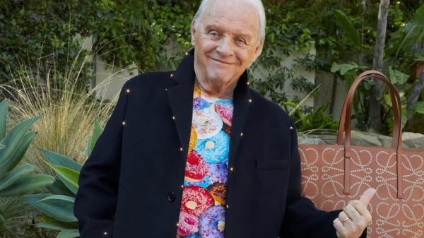 El secreto de Anthony Hopkins para mantenerse activo cerca de los 90 años