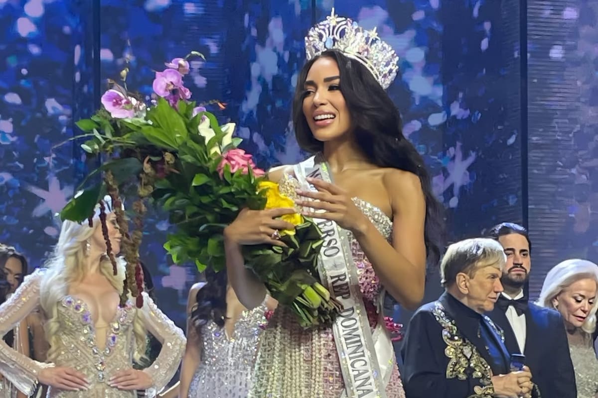 La nueva Miss Universo República Dominicana conmovió a todo un país con un vestido en honor a su madre: “En su memoria”