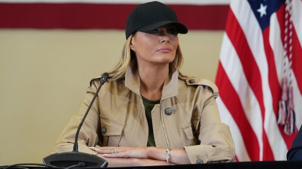 Melania Trump le envió una carta a Putin en la que advirtió por la “difícil situación” de los niños por la guerra entre Rusia y Ucrania