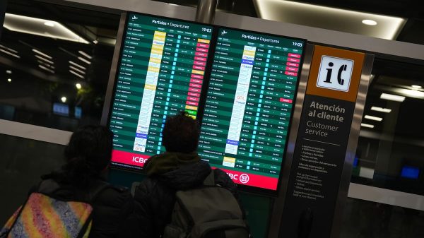 Más de 100.000 afectados: el segundo día de paro de controladores anticipa una semana de tensión en los aeropuertos