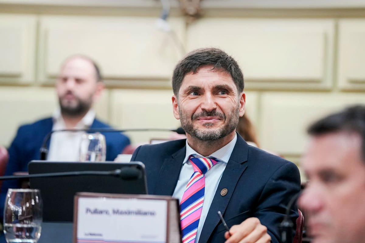 Por amplia mayoría, Pullaro logró aprobar la nueva Constitución santafesina, que incluye la reelección