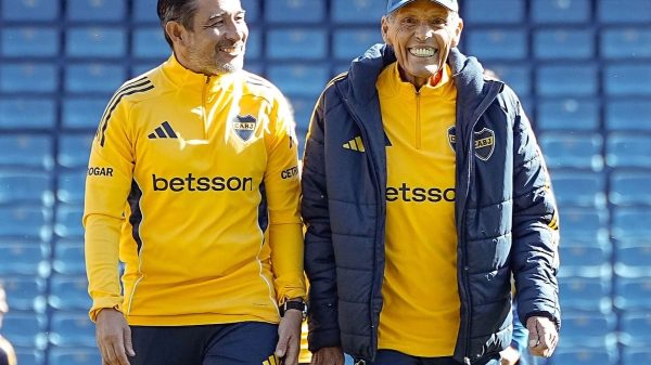 Miguel Russo está mejor, supervisó la práctica de Boca y se ilusiona con dirigir frente a Rosario Central