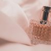 Perfumes de otoño: las mejores fragancias para mujer que duran todo el día y combinan perfecto con la nueva estación
