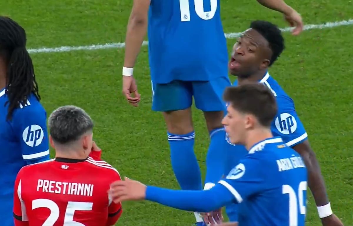 Vinicius hizo todo: el golazo, la provocación y la denuncia de racismo; Prestianni se tapó la boca en la cancha y afuera