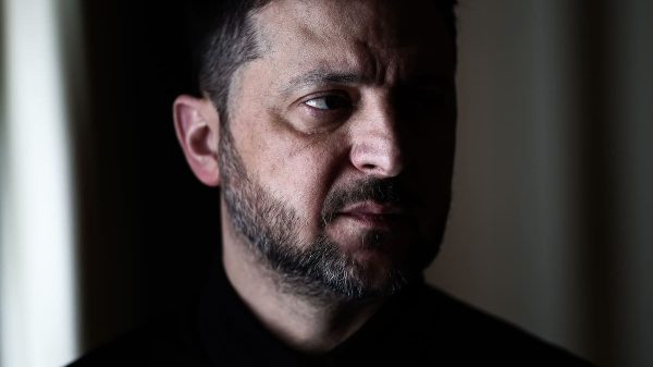 Eslovaquia y Hungría amenazan con represalias si Ucrania no reanuda el bombeo de petróleo ruso hacia los dos países