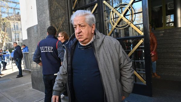 Los judiciales volvieron a parar y escala el conflicto por el traspaso del fuero laboral a la Ciudad