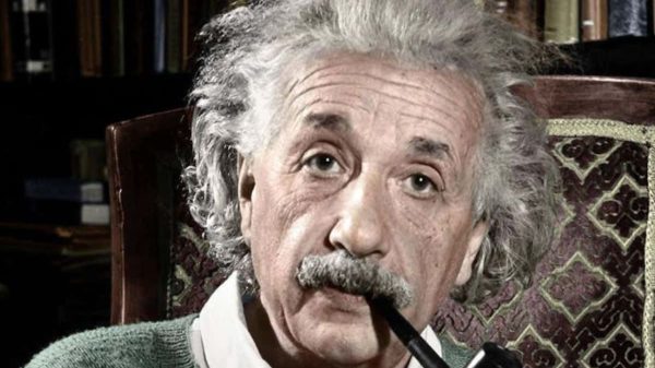 Qué quiere decir la popular frase de Albert Einstein “La vida es como una bicicleta”