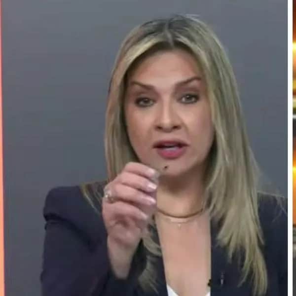 Abelardo de la Espriella en un mitin, rodeado de seguidores entusiastas que levantan pancartas.