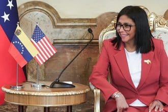 Laura Guerra, presidenta del Banco Central, durante una conferencia de prensa en Caracas.