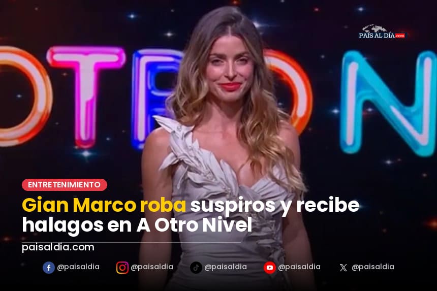 Gian Marco sonríe mientras interactúa con participantes en el set del programa.