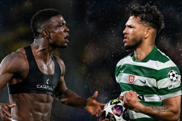 Jugadores de los Timberwolves celebran una canasta decisiva en el partido contra los Nuggets.