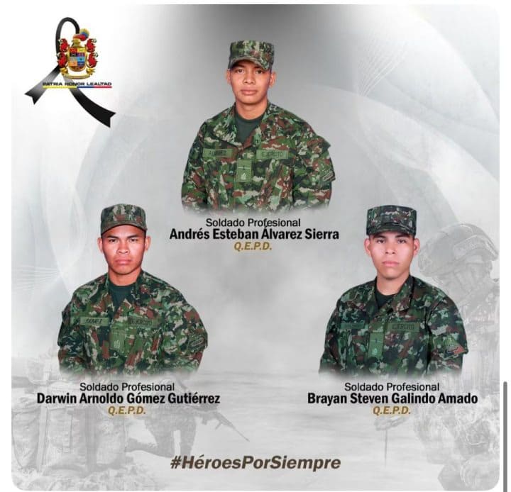 Soldados en la zona rural de Ipiales, Nariño, tras un intenso combate.